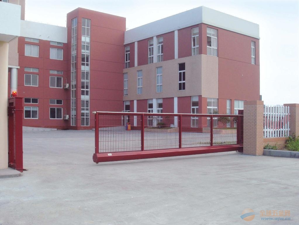 【分享】石家庄电动门工作原理简�q?应用范围很广